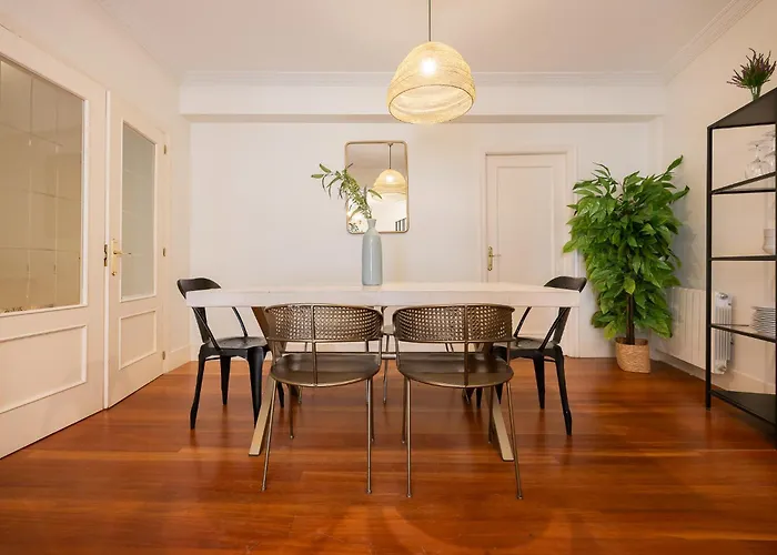 Zazpikaleak By Staynnapartments